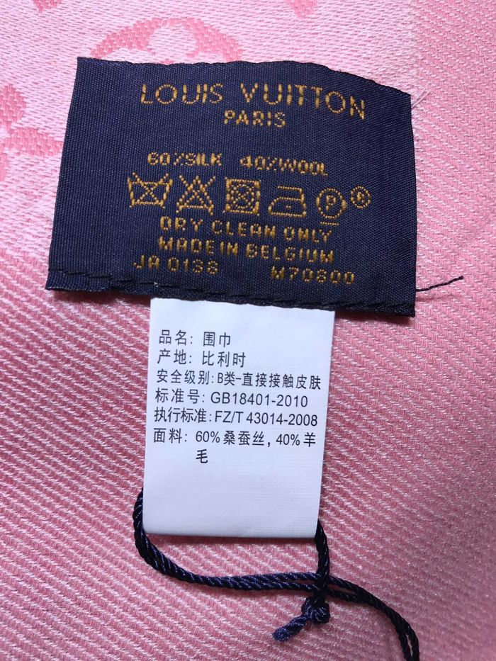 Louis Vuitton Scarf LV00105